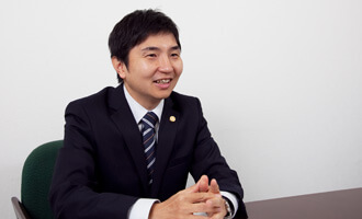 弁護士 西 雄一郎