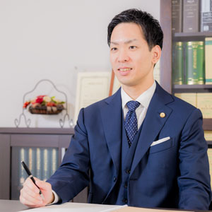 交通事故弁護士弁護士鍛代智弥