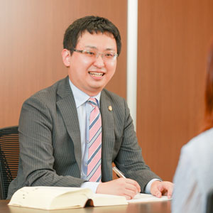 交通事故弁護士中村司